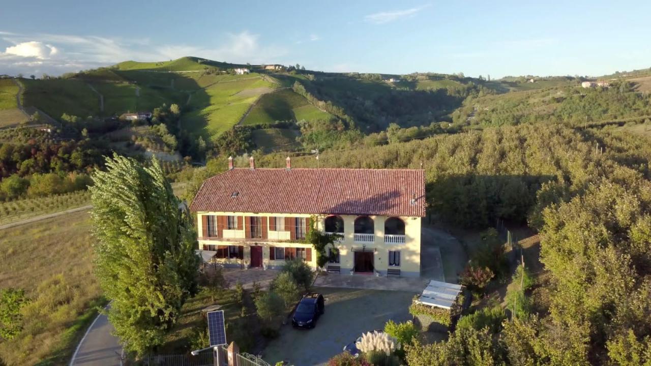 La Casa Dei Masue' Guest House Alba  Exterior photo