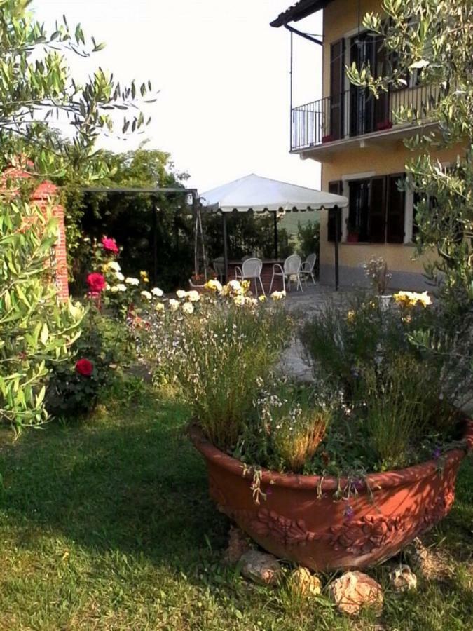 La Casa Dei Masue' Guest House Alba  Exterior photo